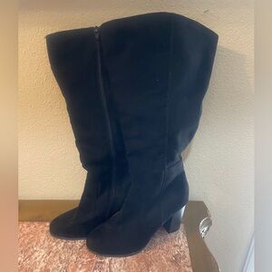 Style &Co. Black Suede Women's Boots, size 9 1/2 wide